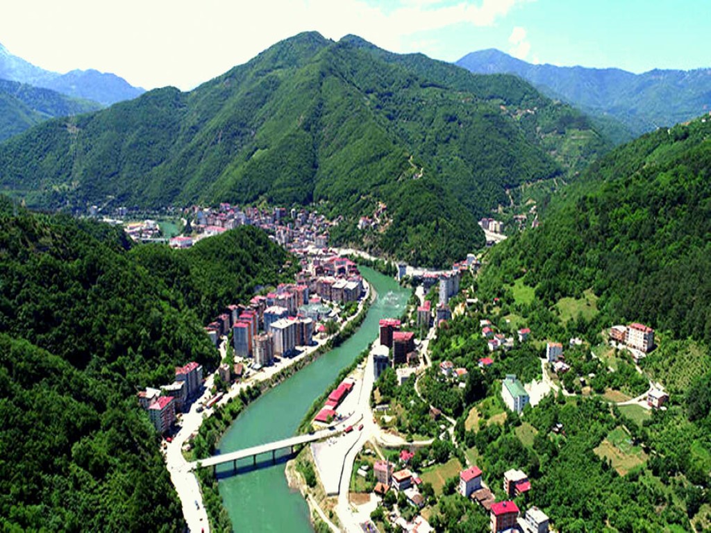 Uçaklı Karadeniz ve Batum Turu 4 Gece